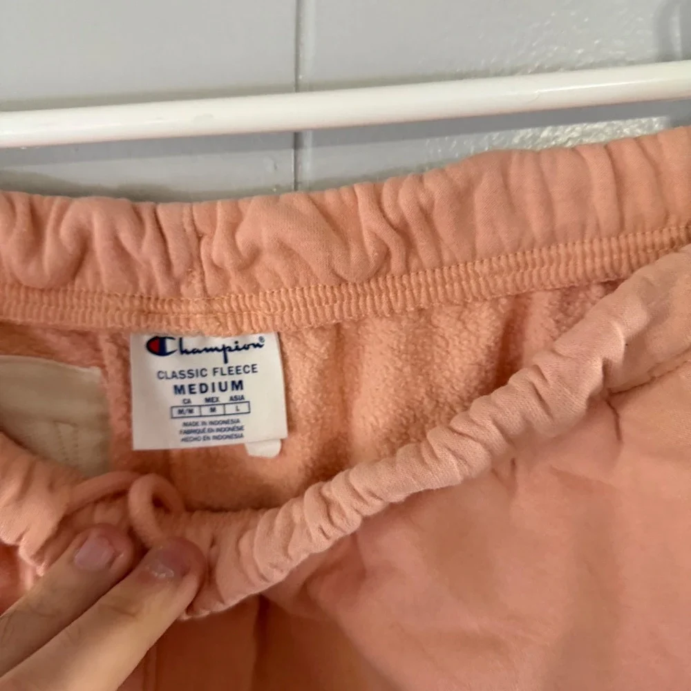 Champion Classic Fleece Shorts Mens Medium Peach Coral Elastic Waist Logo‎